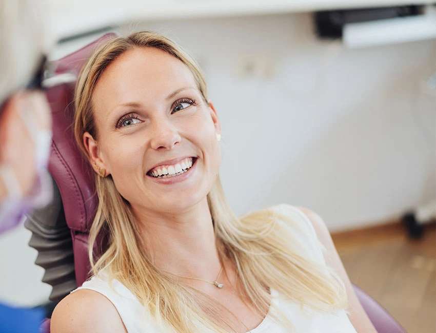 dental-bridge-consultation